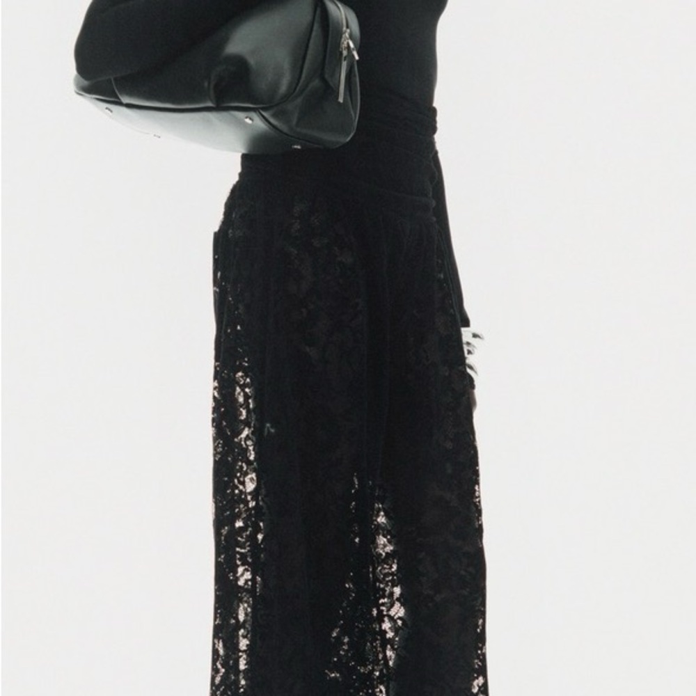 NEW VELVET LACE BALLOON PANTS Akarii